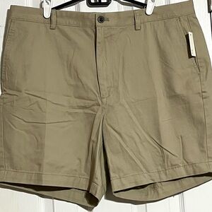 Amazon Essentials Men's Khaki Flat Front Shorts